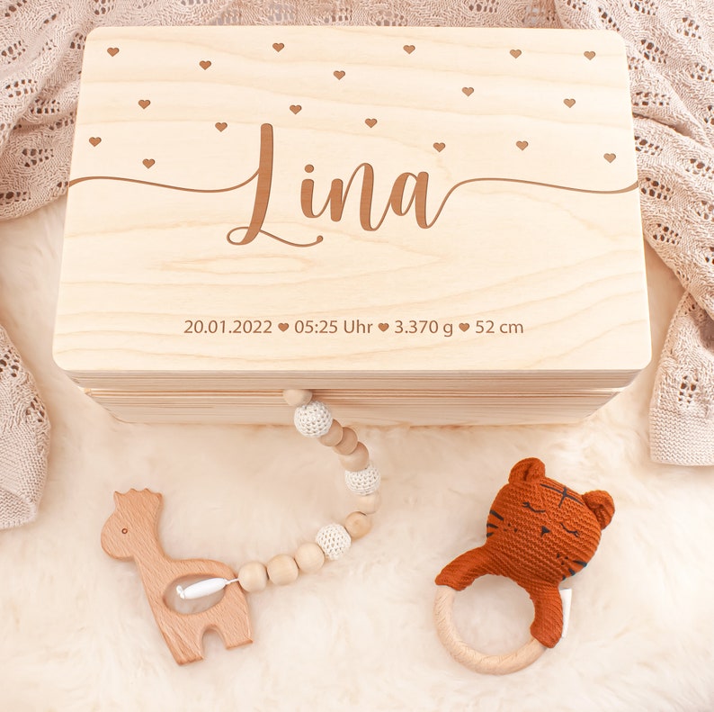 Erinnerungskiste Baby Personalisierte Erinnerungsbox aus Holz Name Geschenk zur Schwangerschaft, Geburt, Taufe, Kommunion Babyparty Bild 2