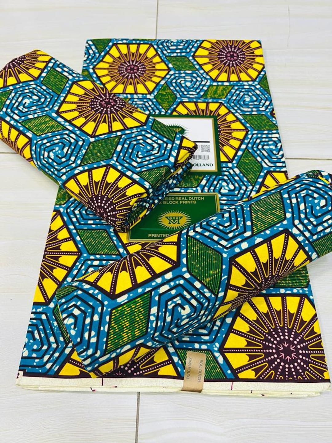 Tissu Wax Africain Ankara 100% Coton - Imprimé Wax Hollandais - Format 36 X 45 Pouces (environ 91x114 Cm) - Multicolore - Neuf Au Mètre