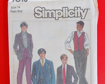 Simplicity sewing pattern 7018 for teen boy