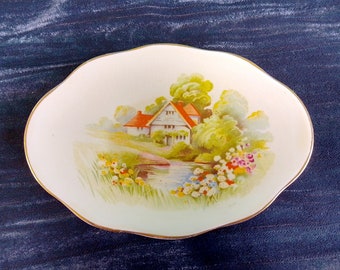 Vintage Royal Winton Grimwades Red Roof Cottage Pin Dish