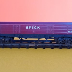 Tri-ang R219 brick wagon HO scale