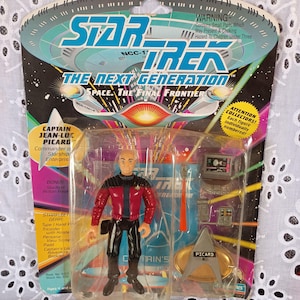 1992 Playmates Star Trek: The Next Generation. Captain Jean-Luc Picard Action Figure