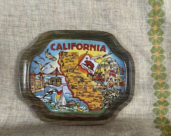Bandeja de hojalata decorativa de recuerdo de California de la década de 1970