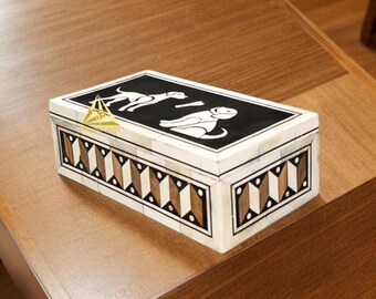 Caja con incrustaciones de hueso y motivo de perro: Caja decorativa para el hogar (9x5x3")
