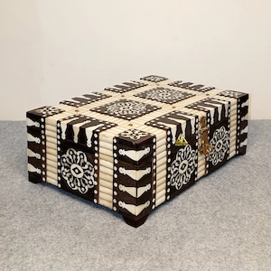 Home decor bone inlay carving design Jwelery storage box | Antique bone box | vintage bone inlay hand carved box | bone box