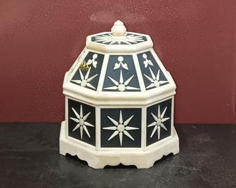 Bone inlay octagonal vintage style box : Handmade Embossed bone jwelery storage