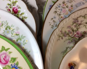 8 Vintage Mismatched China Dinner Plates Wedding Shabby Chic Farmhouse China Dinnerware Mix and Match Plates #504