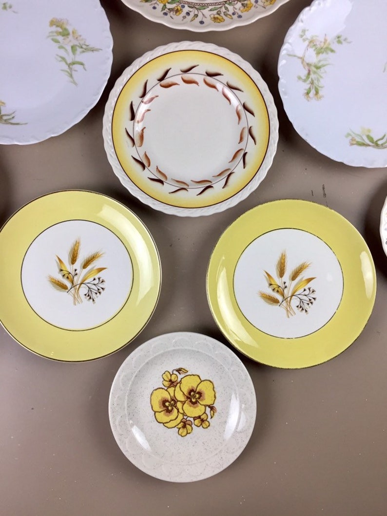 Vintage Mismatched Yellow Gold Wall Gallery Plates Wall Hangings Wall Decor Farmhouse Cottage