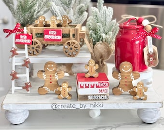 Bandeja de niveles de jengibre / Decoración navideña / Escalera / Pila de libros / Pala para bote Rae Dunn