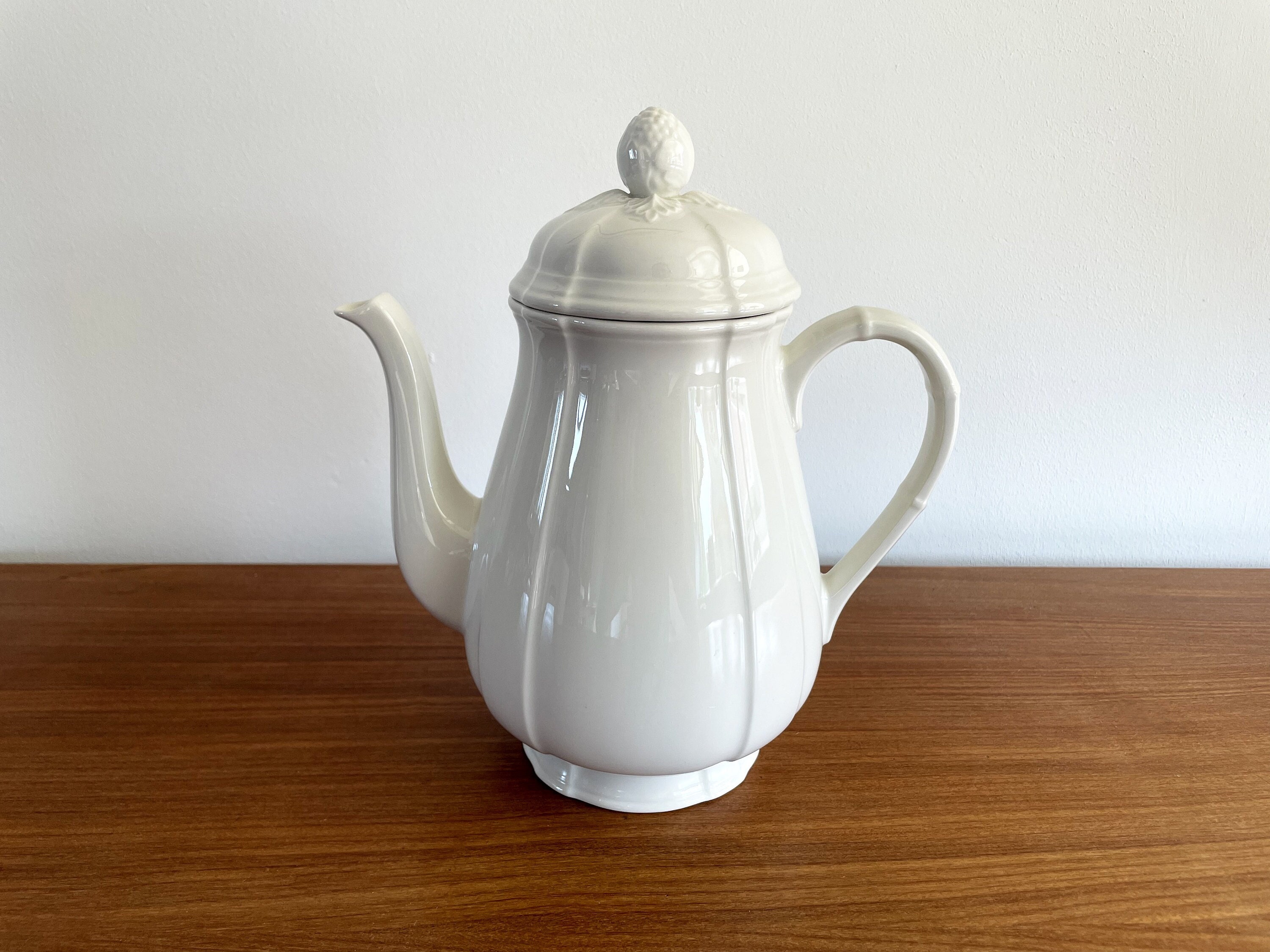 Günstiger Versand im Ausland 2 Liter Teapot - Etsy