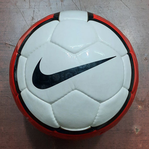 nike total 90 aerow ball 