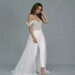 Custom Bridal Jumpsuit With Long Brush Sweep Train Wedding 3D Floral Flower Appliqué Bachelorette Party Hen Do Clothing Off The Shoulder 