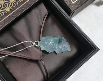 Jade fish translucent chinese green goldfish abundance pendant necklace