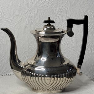 Cafetera vintage Viner of Sheffield bañada en plata fabricada en Inglaterra