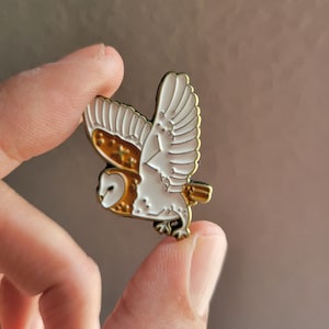 White Barn Owl Pin