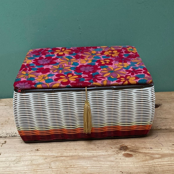 Large Vintage Woven Sewing Basket with Floral Lid - 1960s / 1970s