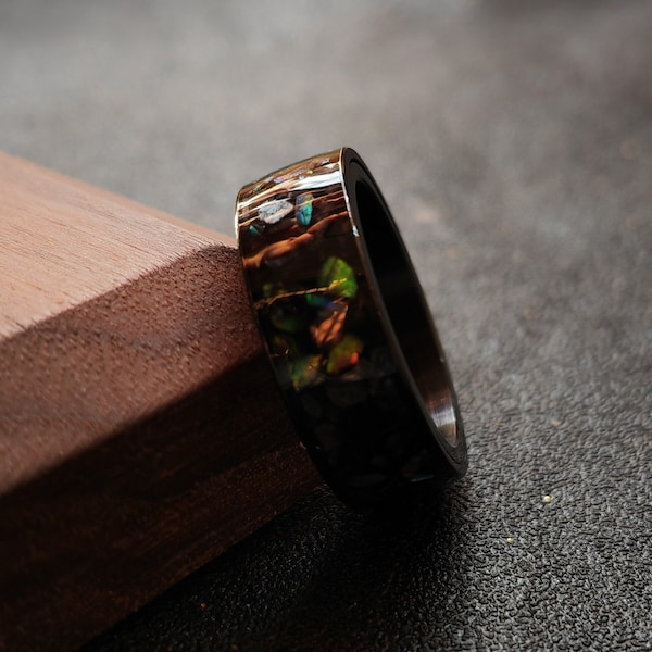 Czarny tytanowy pierścień Fidget: tęczowa obrotowa opaska z muszli abalone