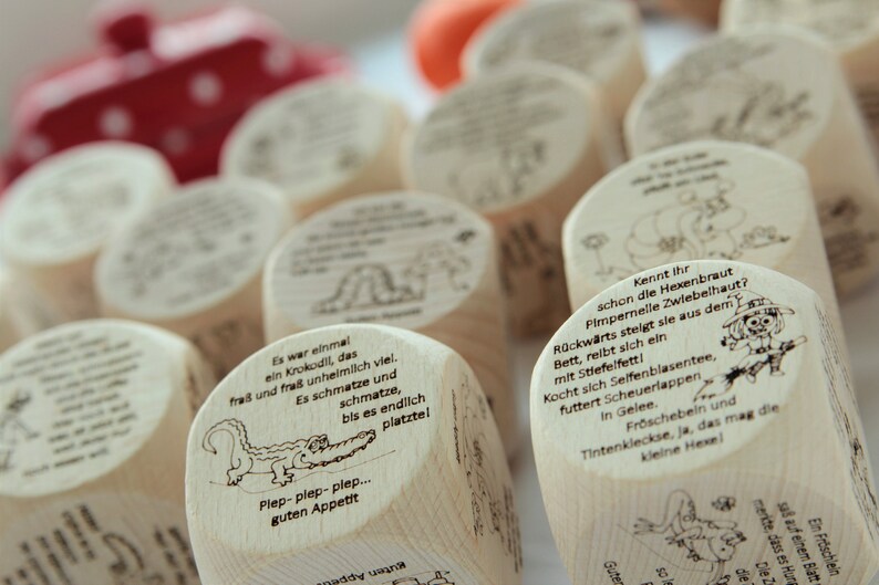 Personalisierbarer Tischspruchwürfel aus Holz, Würfel Sprüche