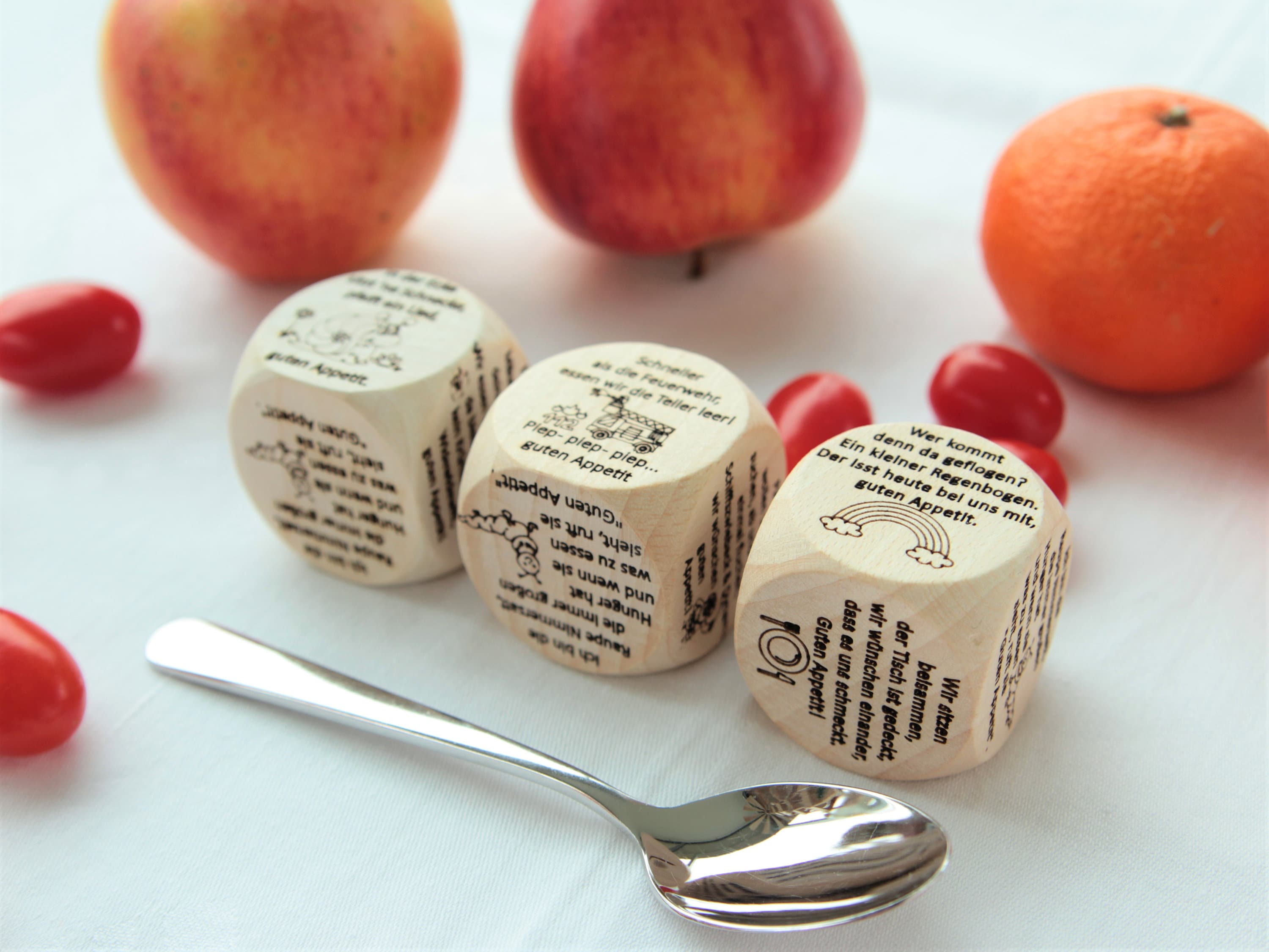 Tischspruchwürfel Mini für Kinder aus Holz mit Comic Bildern, Würfel