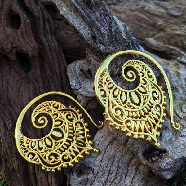 Beautiful Earweights in gold polish , hand-crafted and unique mandala design