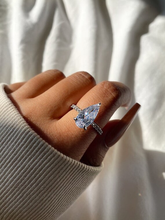 Crushed diamond ring best sale
