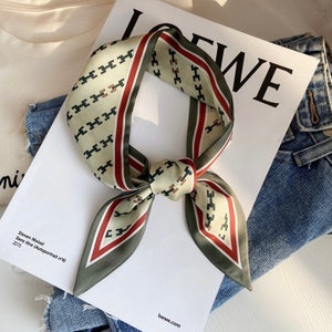 Scarf Boutique Koreanische spitze Halstücher retro schmalen Seidentuch elegant scarf silk scarf Lux scarf multifunktionaler Seidenschal