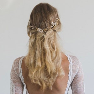 Elegant Bridal Headband: Floral Wedding Hair Jewelry