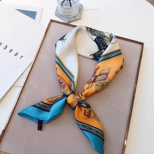 Scarf Boutique britische elegante Halstücher silk scarf Lux scarf quadratische Seidentücher multifunktionaler Seidenschal
