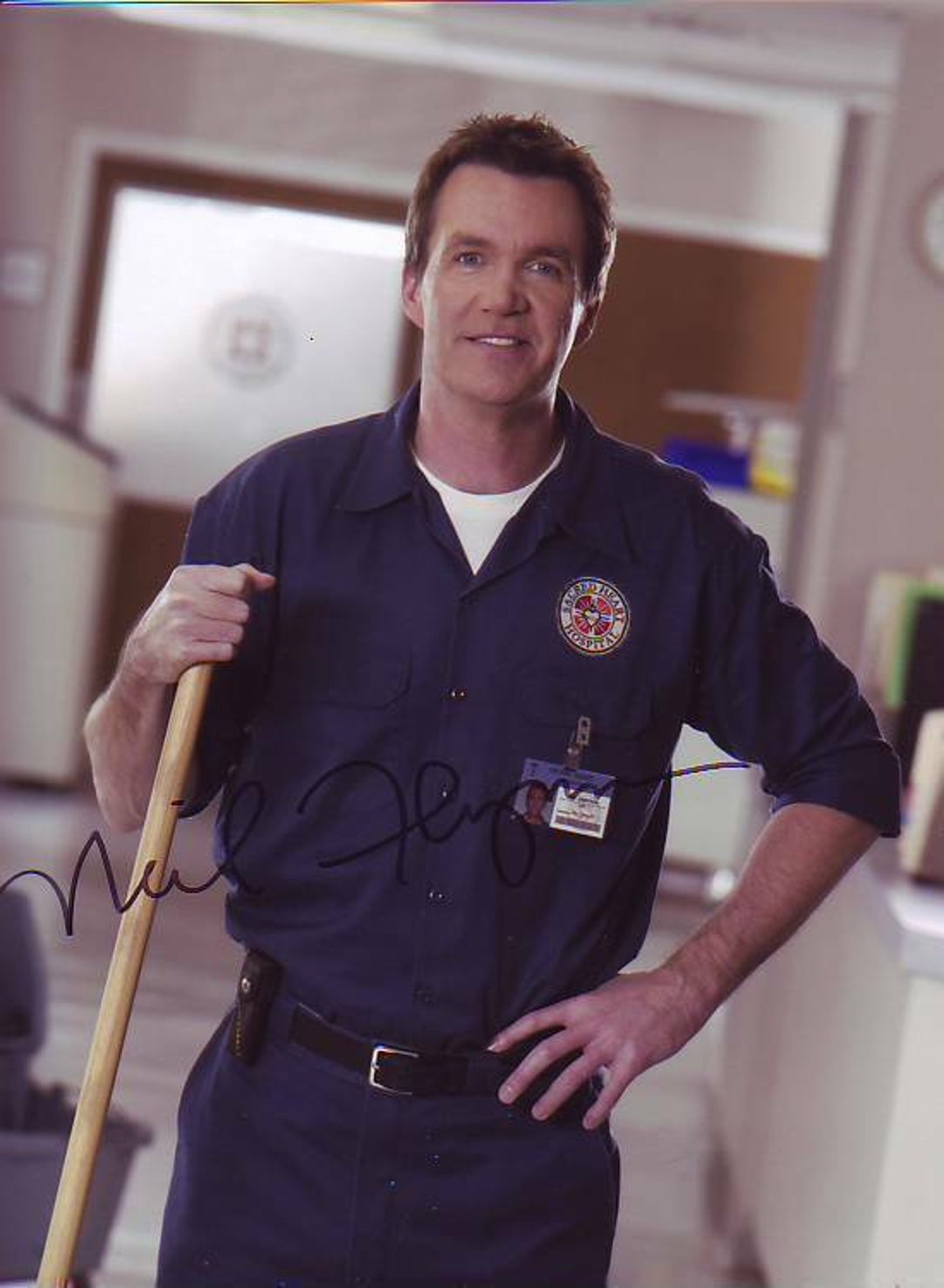 Neil Flynn Scrubs - How Tall Is Neil Flynn? The Janitor From Scrubs Stands Tall