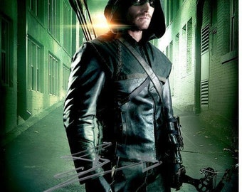 Stephen amell signed arrow oliver queen photo w/ hologram coa