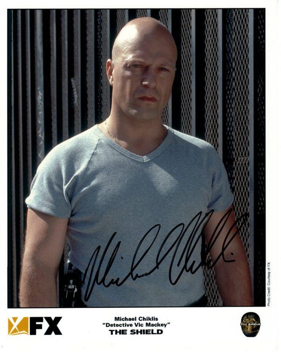 Michael Chiklis Signed 8x10 the Shield Vic Mackey Photo W