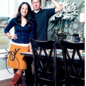 Chip and joanna gaines signed photo w/ hologram coa great content