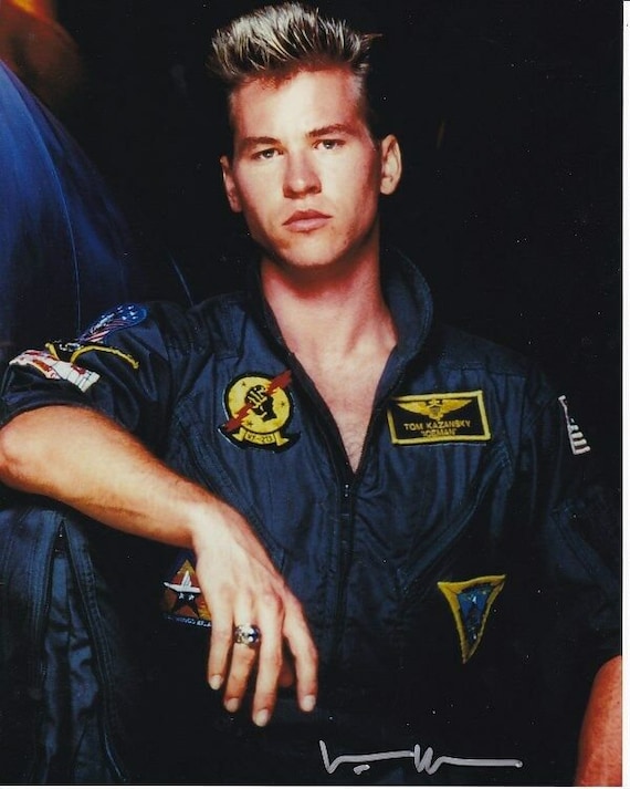 ヴァル・キルマーのサイン入りトップガン トム・アイスマン・カザン