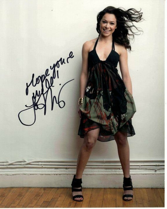 Tatiana maslany signed orphan black photo w/ hologram coa