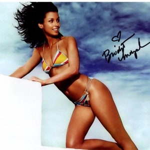 Bridget Moynahan signed 8x10 sexy bikini photo w/ hologram coa image 1