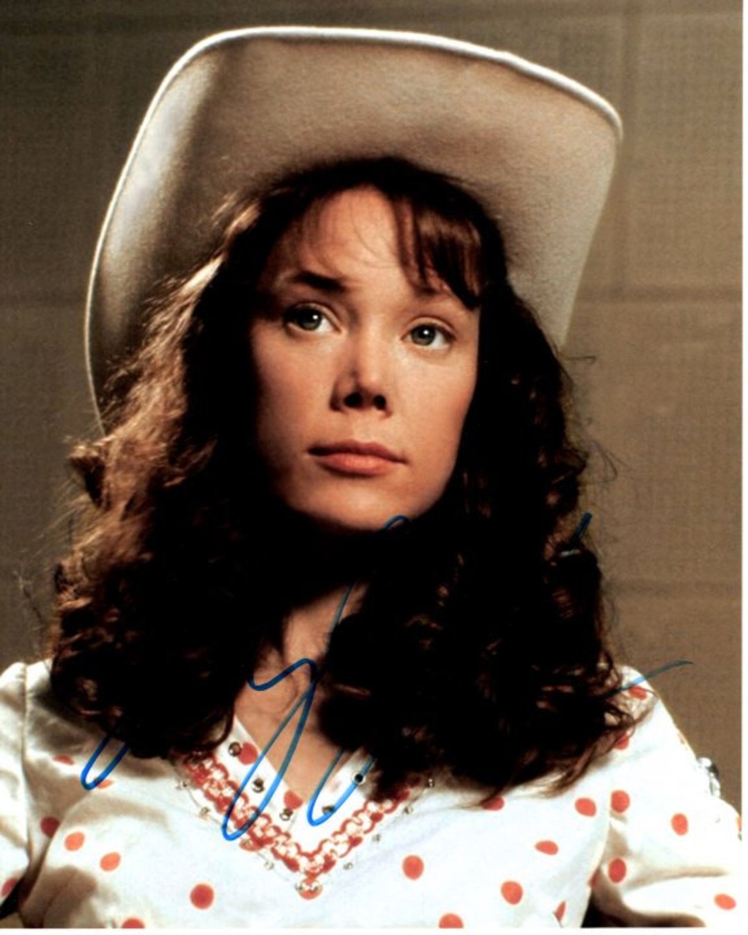 Sissy Spacek firmó 8x10 Coal Miner's Daughter Loretta Lynn photo w /  holograma coa - Etsy México, image size:1080x1350