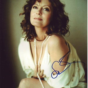 Susan Sarandon signed 8x10 photo w/ hologram coa