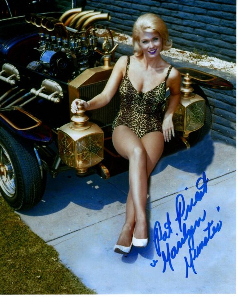 Pat Priest Signed 8x10 the Munsters Marilyn Photo W/ Hologram Coa - Etsy
