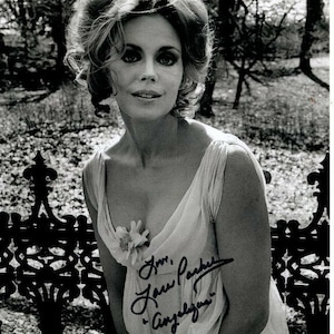 Lara Parker signed 8x10 dark shadows angelique photo w/ hologram coa