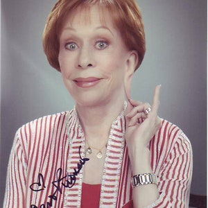 Carol burnett signed photo w/ hologram coa
