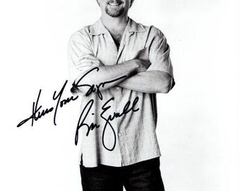 アレクサンドラ・ブレッケンリッジのサイン入り8x10写真（ホログラム