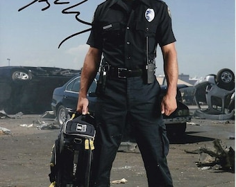 Taylor kinney signé chicago fire photo w / hologram coa