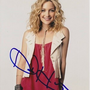Kate hudson signed photo w/ hologram coa
