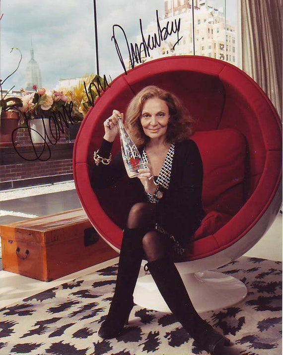 Diane Von Furstenberg Signed Photo W/ Hologram Coa - Etsy
