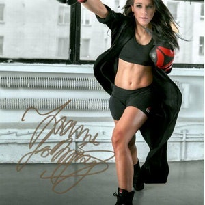 Joanna jedrzejczyk signed ufc photo w/ hologram coa