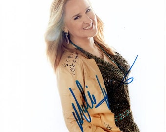 直筆サイン入り写真 プリヤンカー・チョープラー 俳優/フレーム別/SA鑑定済 直筆サイン入り写真 プリヤンカー・チョープラー 俳優/フレーム別/SA