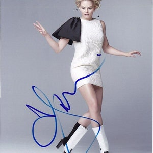 Jennifer Morrison signed 8x10 photo w/ hologram COA