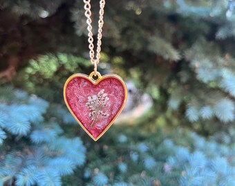 Handmade Heart Resin Pendant Necklace: Pressed Wildflower Botanical Jewelry
