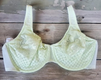 38C Vintage Olga Lacy Textures Underwire 35006 Green Underwire Bra