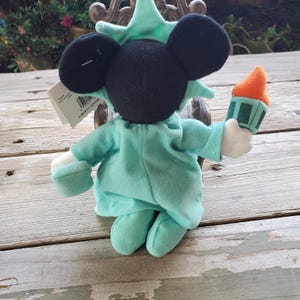 Disney Store Liberty Minnie Mouse Plush Statue Liberty NYC Souvenir Mint Green image 2
